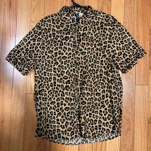 H&M leopard shirt